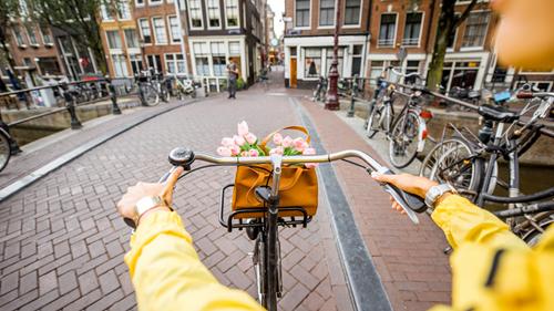 Hire a bike in Amsterdam